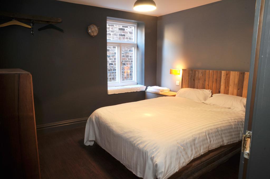 Le Bateau Aparthotel ลิเวอร์พูล ห้อง รูปภาพ