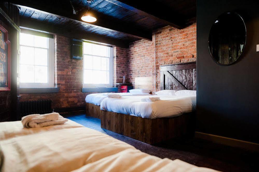 Le Bateau Aparthotel ลิเวอร์พูล ภายนอก รูปภาพ