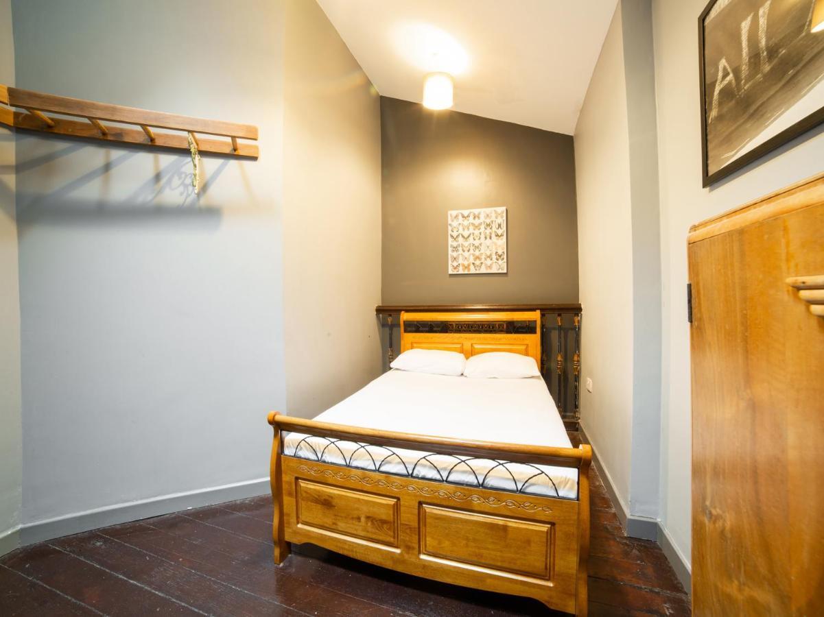 Le Bateau Aparthotel ลิเวอร์พูล ภายนอก รูปภาพ